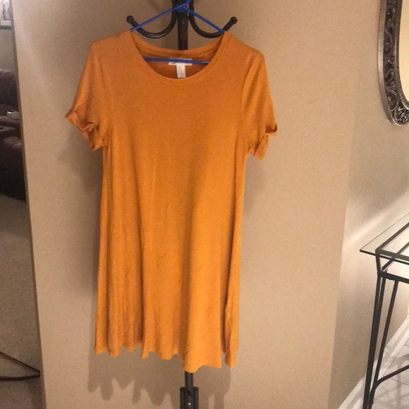 Dresses & Skirts - mustard dress